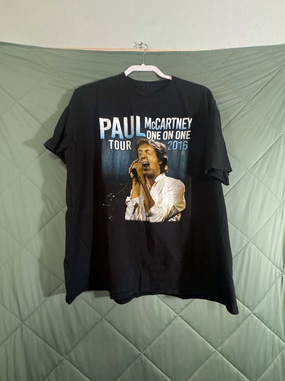 Paul McCartney One On One Tour 2016 Graphic T-Shirt Black Concert Tee
